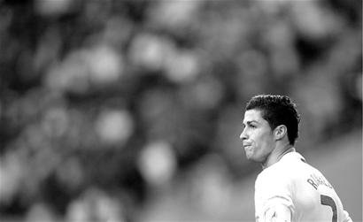 巴西女足大名单：洛蕾娜&卢安妮领衔，老将扎诺蒂回归