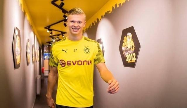 毕包后卫维维安：西班牙队竞争总非常激烈，现在不会去想这些