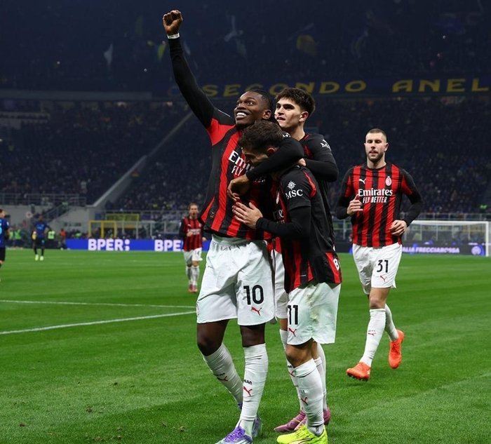 半场战报：巴西国际1-0桑托斯，帕特里克破门