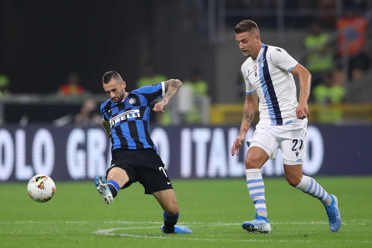 承认吧！皇马太子就是被高估的体系球员，离开伯纳乌啥也不是